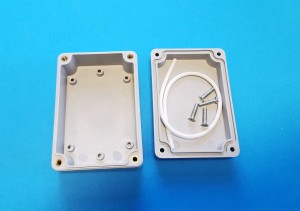 OBUDOWA HERMETYCZNA 96X96X60MM OBH11