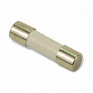 BEZPIECZNIK CERAMICZNY 4A 500V 10.3X38MM