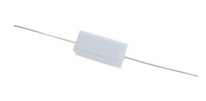 Rezystor mocy cementowy- THT- 10R -5W