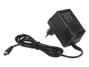 Zasilacz niestabilizowany 12V/ 200mA DC 2,1/5,5