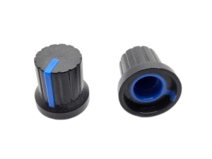 Gałka potencjometru czarna 16mm GC16P niebieska