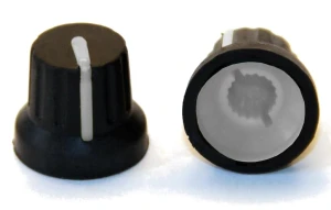 GAŁKA POTENCJOMETRU CZARNA 16MM GC16P BIAŁA