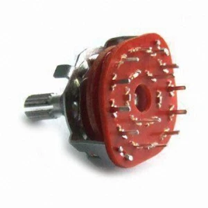 PRZEŁĄCZNIK OBROTOWY PCB 4POZ. 3OBW.