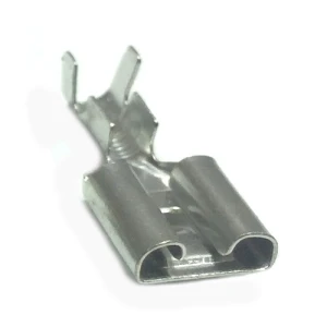 KONEKTOR ŻENSKI 7,8 mm do żarówek H4